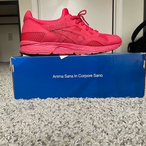 ASICS Gel Lyte V “Mono Pack” (Red)